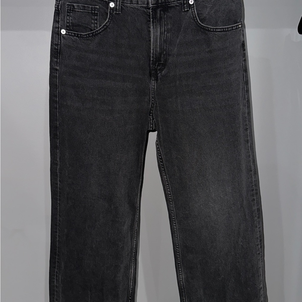 H&M Black High Rise Jeans Sleek Style